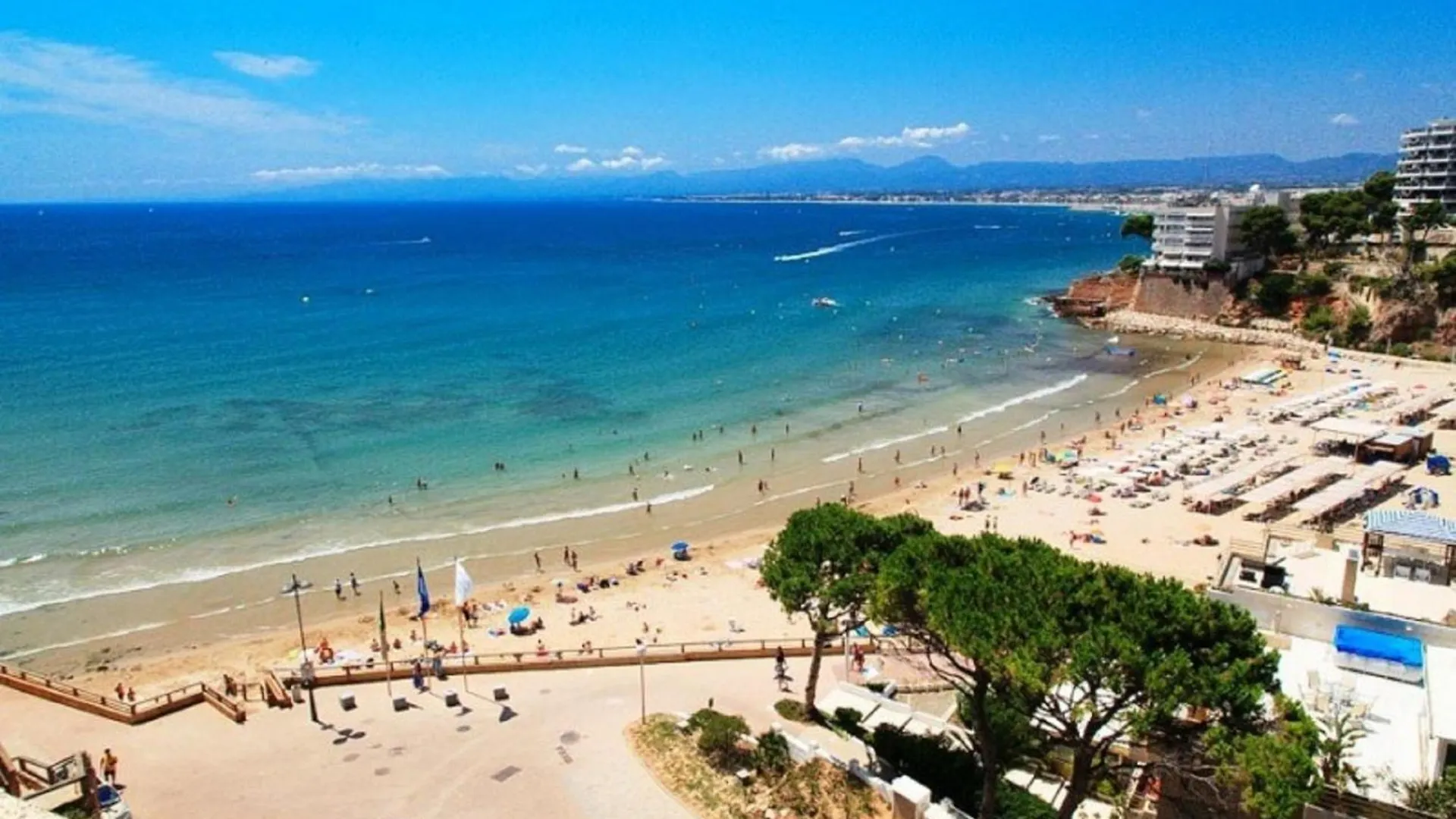 Carlos 5 Planet Costa Dorada 萨洛